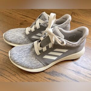 ADIDAS Edge Lux 3 Running Shoe